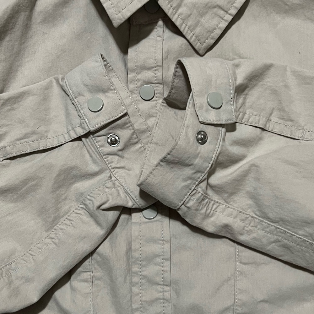 Standard Cloth Button-up Collared Shirt - Picture 4 of 8